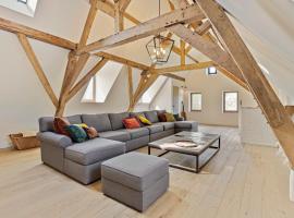 Huis Potaerde, luxe villa, vakantiewoning - landhuis nabij Brussel，位于Merchtem的乡间豪华旅馆