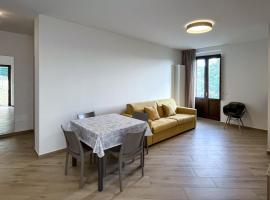 Appartamento con Vista Montagna，位于皮耶特拉佩尔托萨的公寓
