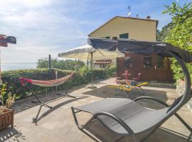 2 Bedroom Cozy Home In Camogli，位于卡莫利的酒店