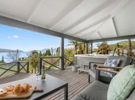 Splendour on Spencer - Lake Tarawera Holiday Home