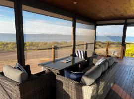 Lincoln View Holiday House