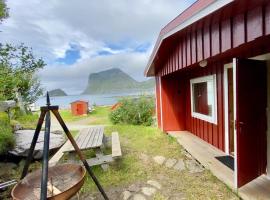 Haukland Camp Cabin，位于莱克内斯的露营地