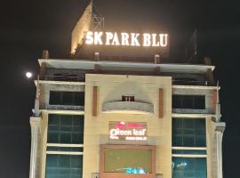 SK Park Blu，位于索尼帕特帕尼帕特火车站附近的酒店