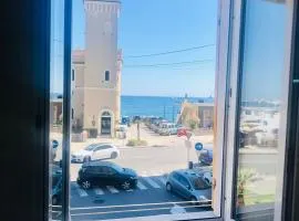 Mydollhouse delizioso appartamento fronte mare