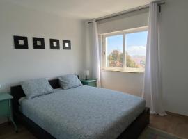 Suites Setúbal - River View，位于塞图巴尔的酒店