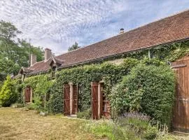 3 Bedroom Cozy Home In Selles-sur-cher