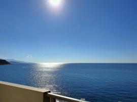 Villa Tzortzaki - Afroditi，位于Térsa的酒店