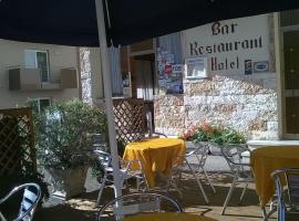 坎塔利昂酒店，位于圣米凯莱亚拉迪杰的酒店