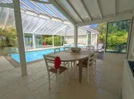 Villa 'Andercool' avec piscine utilisable en toutes saisons