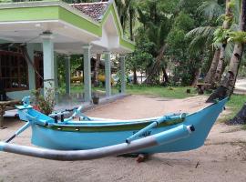 Homestay Buang Sari，位于Gresik的酒店