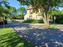 Devant le canal, trois grandes chambres, 85m2, animaux bienvenus
