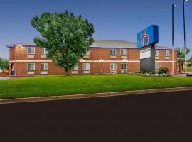 Motel 6 Tulsa, Ok - Central，位于塔尔萨塔尔萨国际机场 - TUL附近的酒店