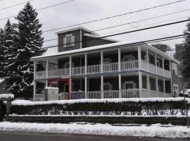 雪绒花滑雪小屋旅馆