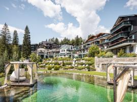 Alpin Resort Sacher，位于蒂罗尔-泽费尔德的Spa酒店