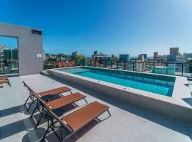 Adra 205 - Apartamento no centro de Bombinhas - Rooftop com piscina e academia - À poucos metros da praia