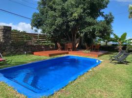 appartement 1 avec wifi，位于Ravine des Cabris的酒店