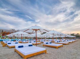 Radisson Blu Hotel & Resort, Abu Dhabi Corniche，位于阿布扎比阿布扎比帆船和游艇俱乐部附近的酒店