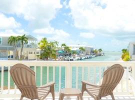 Island Oasis ~ YOUR Paradise Awaits!，位于Cudjoe Key的带按摩浴缸的酒店