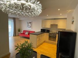 Moda Wigan - Stylish 2 Bed Apartment Central Wigan，位于威根的酒店