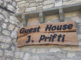 Guest House J.Prifti，位于培拉特的酒店
