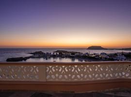 La Scala Luxury Villas，位于雷夫科斯卡尔帕索的酒店