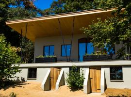 The cabin Morris，位于霍尔斯贝克的酒店