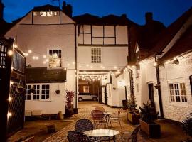 George & Dragon Hotel，位于Buckinghamshire的酒店