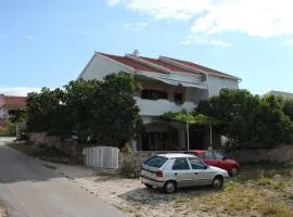 Apartments with a parking space Maslenica, Novigrad - 6548