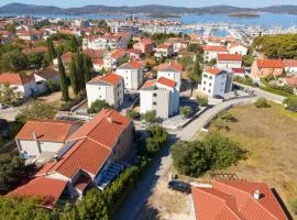 Apartments with a parking space Biograd na Moru, Biograd - 6228