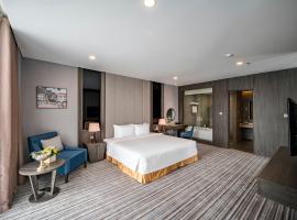 Muong Thanh Luxury Saigon Hotel，位于胡志明市的酒店