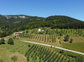 Kljajevica Orchard，位于普列夫利亚的乡间豪华旅馆