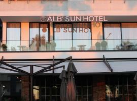 ALB'SUN HOTEL，位于伏罗拉的酒店