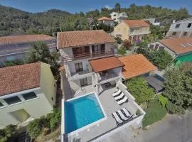 Family friendly house with a swimming pool Brna, Korcula - 13943