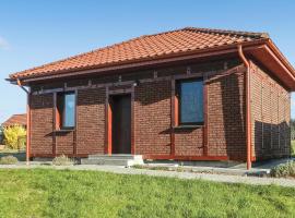 Cozy Home In Glowczyce With Sauna，位于Główczyce的酒店