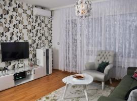 Guest House Atena，位于Nova Pazova的酒店