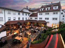 Hotel Reussischer Hof，位于施默尔恩的酒店