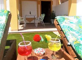 Bungalow Flor de Lirio，位于马萨龙的酒店
