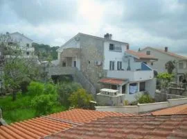 Apartments by the sea Omisalj, Krk - 16512