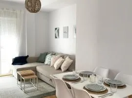 LOVELY New Apartment CITY CENTRE with Parking, Siete Revueltas SANLÚCAR DE BDA