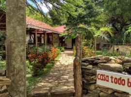 Casa Todo Bueno，位于El Tránsito的住宿加早餐旅馆