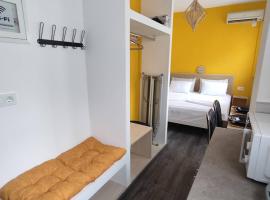 PETMEZA APARTMENT 2 Aigio City F，位于艾伊翁的酒店