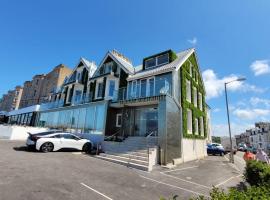 OYO Newquay Beach Hotel，位于纽基的酒店