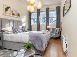 Silver Stone Suite - in the heart of Aberdeen