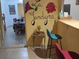La Jandyra
