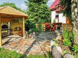 Beautiful Home In Wicko With Wifi