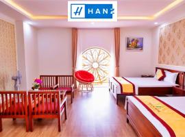 HANZ Bao Long Hotel，位于胡志明市格瓦西贡购物中心附近的酒店