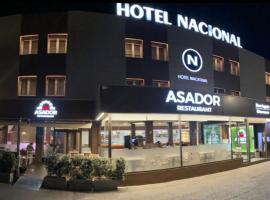 纳斯奥纳尔酒店，位于拉洪克拉的酒店