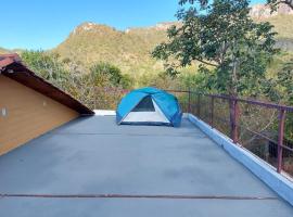 Camping Serra Santana，位于卡瓦坎特的露营地