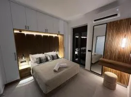 City Compass Luxury Suites