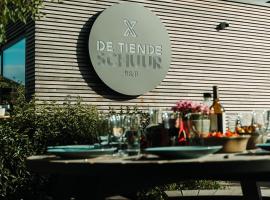 B&B De Tiendeschuur，位于埃纲尔赫姆的酒店